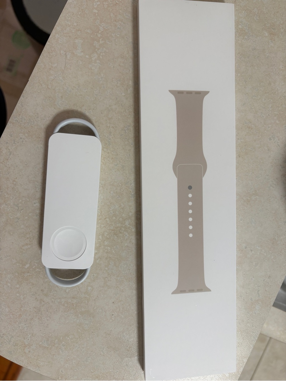 Apple Starlight Silicone Apple Watch Band and Charger